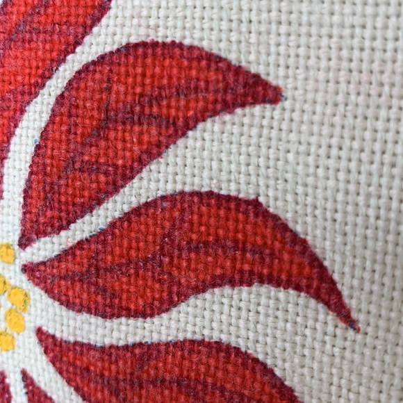 Beautiful vintage hand stenciled cotton Christmas table runner - Picture 10 of 13